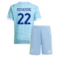 Stroje piłkarskie Juventus Weston McKennie #22 Koszulka Wyjazdowej dla dzieci 2025-26 Krótki Rękaw (+ szorty)